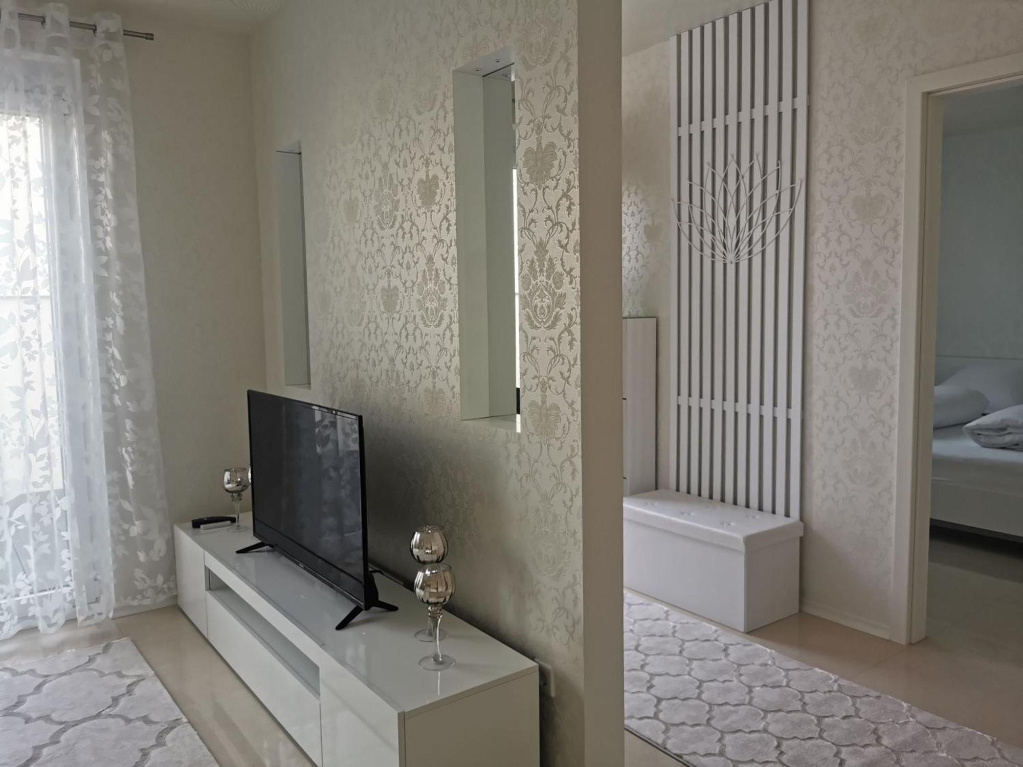 Ferienwohnung Edelweiss Rust Esterno foto